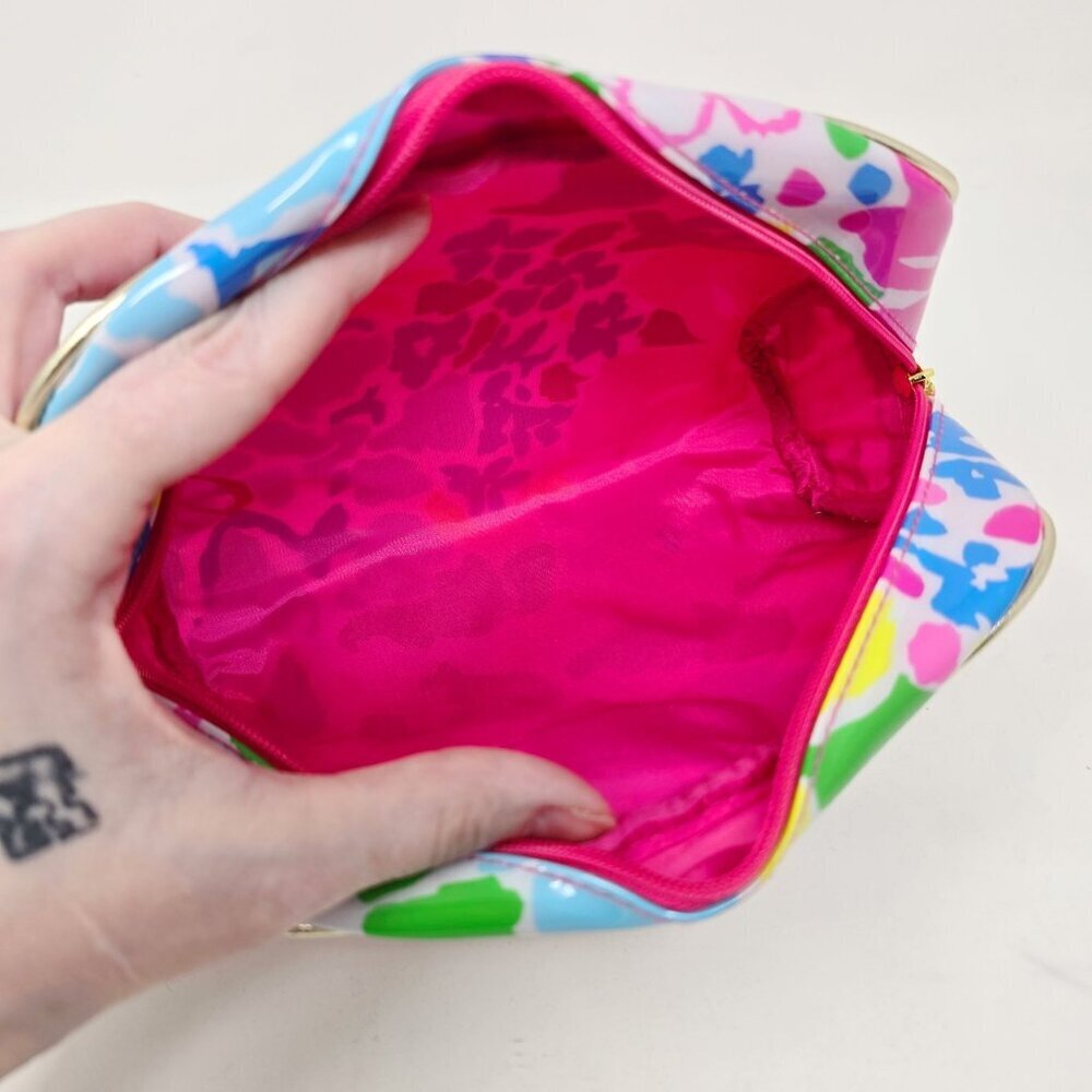 Lilly Pulitzer ✦ Floral Vinyl Cosmetic Bag ✦ Estée Lauder Pink Lining Gold Zip - Picture 6 of 7